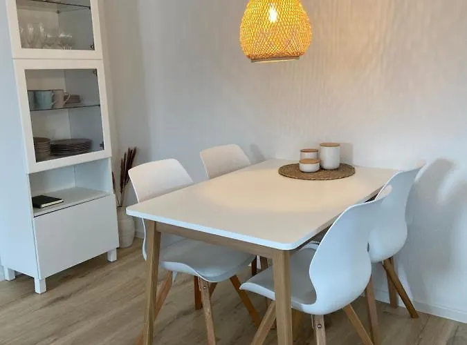 Strandflieder 公寓 *